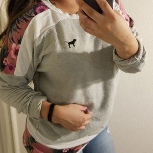 Pink lightweight crewneck